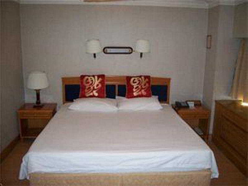 Longhu Hotspring Hotel Pekín Exterior foto